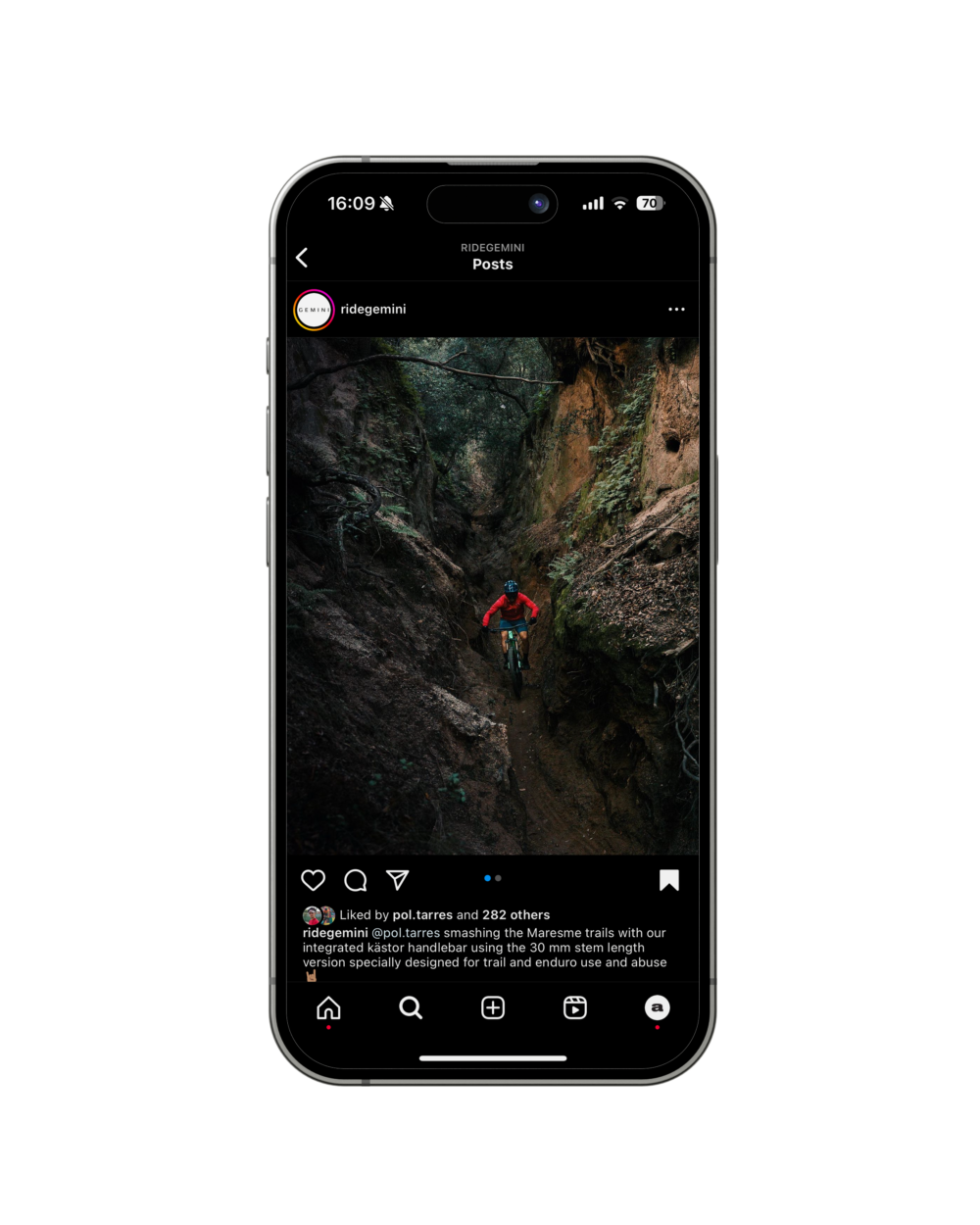 ApperStudio_cycling_brand_GEMINI_23